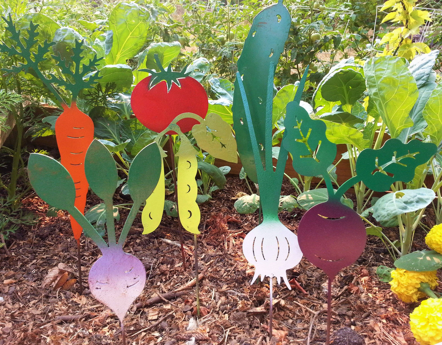 Carrot Pick -Hand Painted Metal Garden Art Vegetable Marker