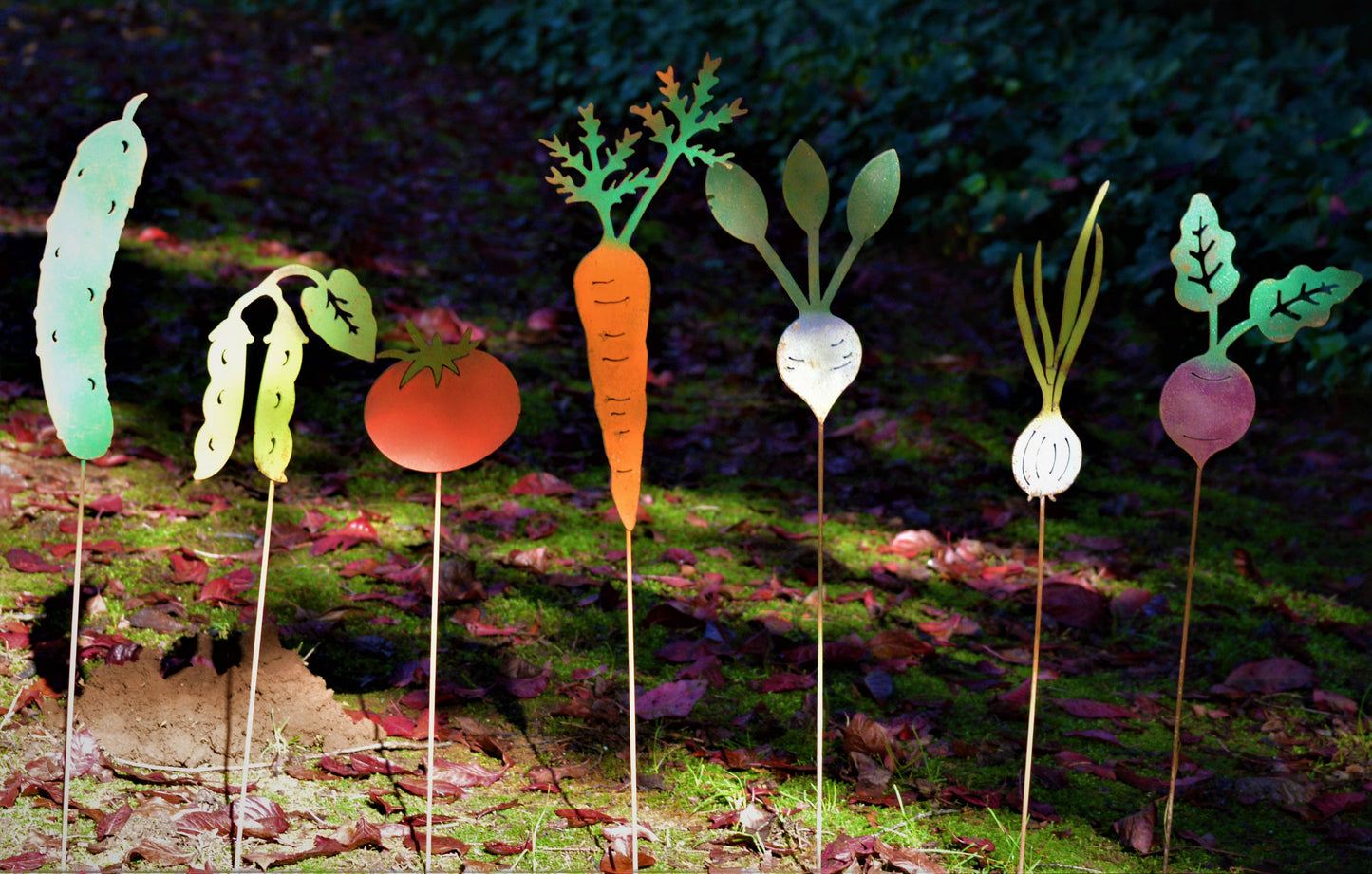 Carrot Pick -Hand Painted Metal Garden Art Vegetable Marker