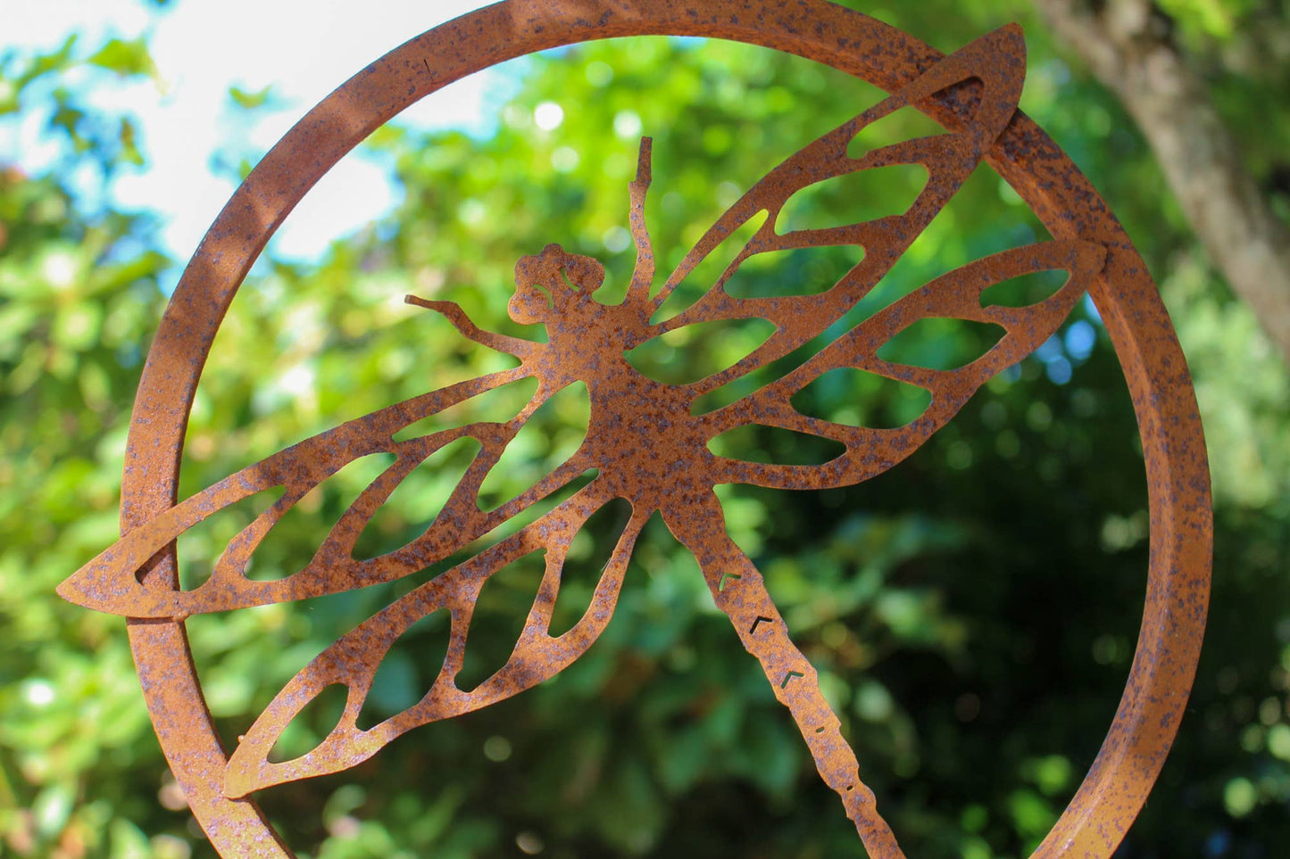 Dragonfly Ring -Metal Silhouette Garden Yard Home Art Decor