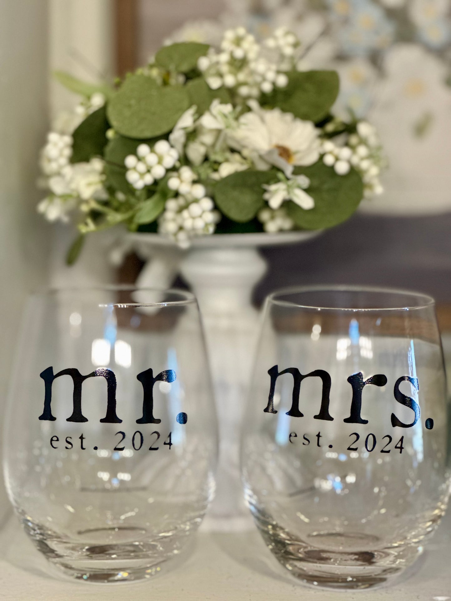 Mr. And Mrs. Est. 2024 Glass Set