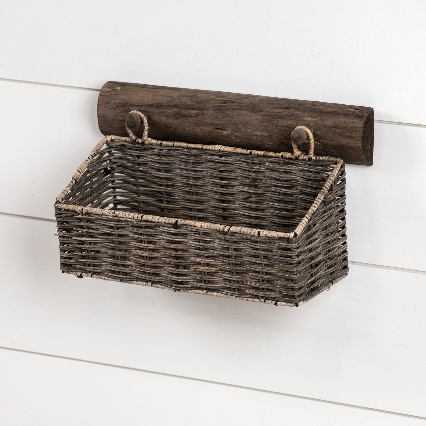 12.75" HANGING WALL BASKET